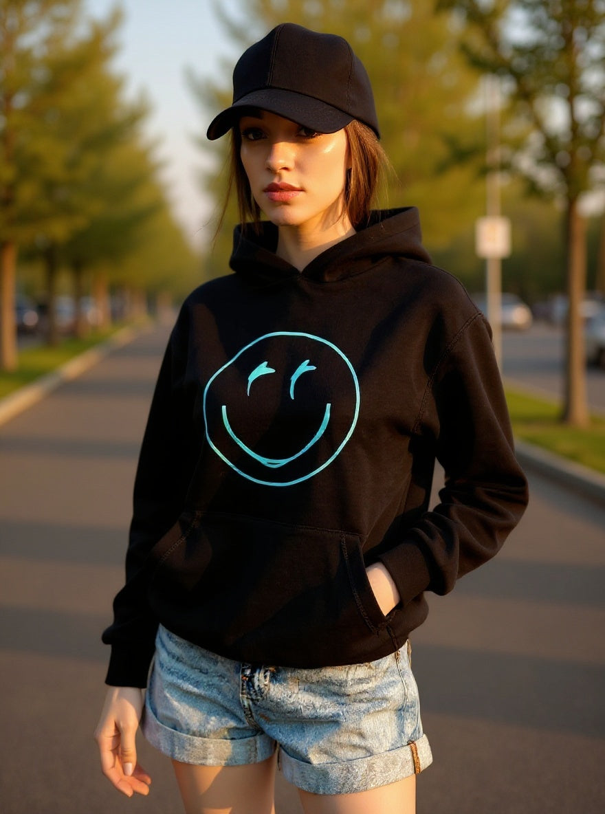 Smiley Hoodie Damen - Gute Laune Pullover mit fröhlichem Design | Gezis