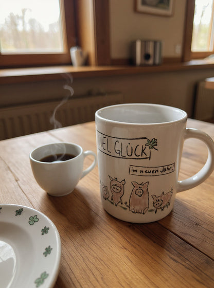 Keramiktasse "kleine Glücksschweinchen" (Silvesteredition)